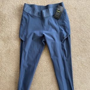 BRAND NEW: Nike Dri-Fit Legging